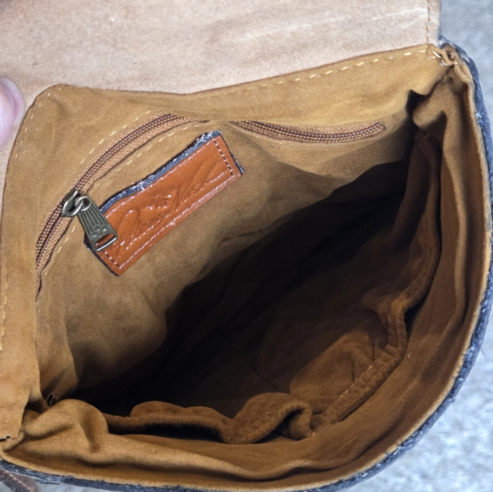 Patricia Nash leather Grenada Italian Dketchbook crossbody. NWT - Picture 8 of 16